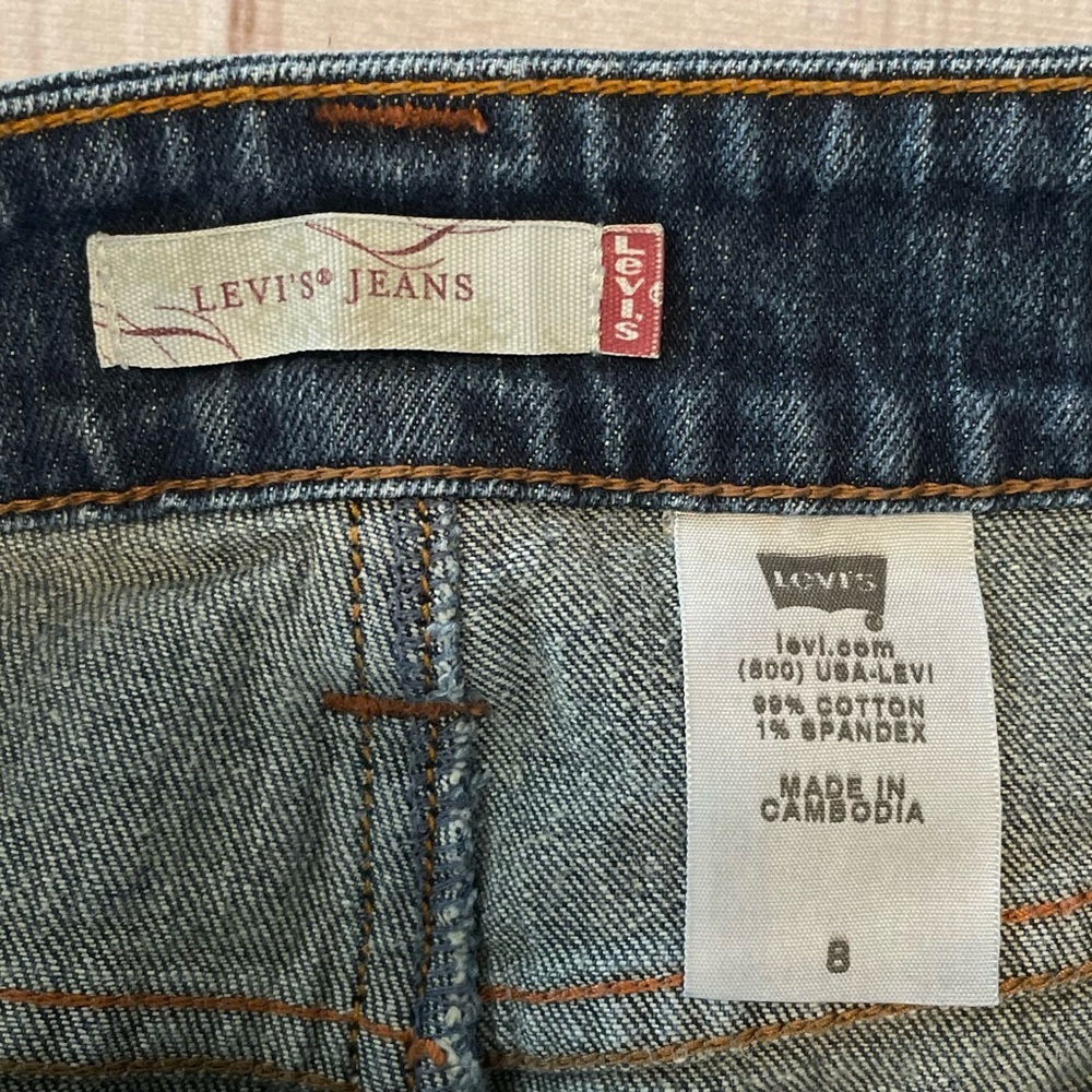y2k Levi’s Denim Jean Skirt Size 8 Raw Edge Frayed Hem Asymmetrical Stitching - Picture 13 of 16